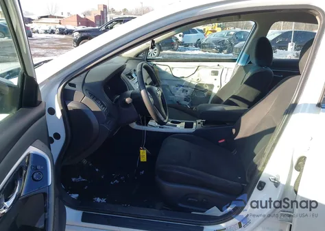 2014 Nissan Altima 2.5 S z USA, uszkodzony, nr VIN 1N4AL3AP7EC278589